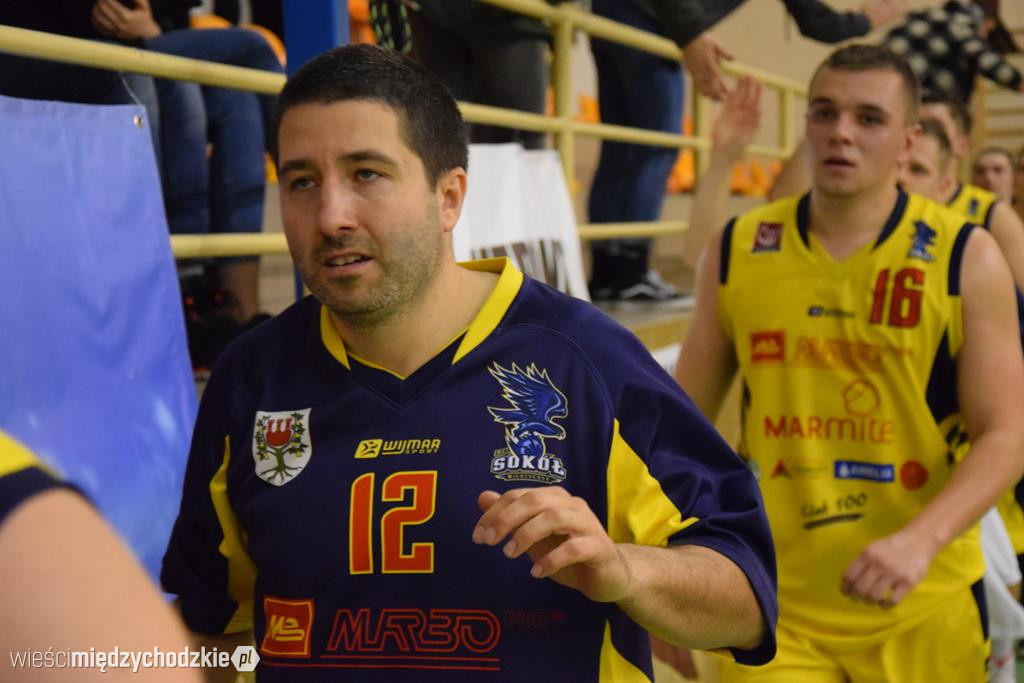 Sokół pokonuje Biofarm Basket Poznań 93:67