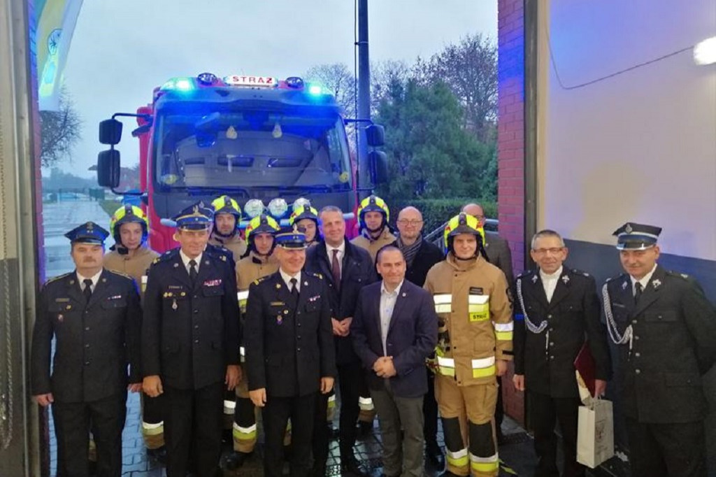 Poświęcenie strażnicy i samochodu OSP Międzychód