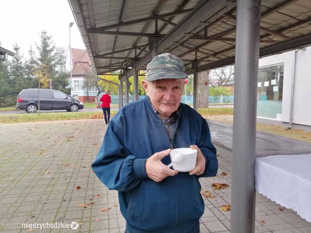 Jarmark rybny w Sierakowie