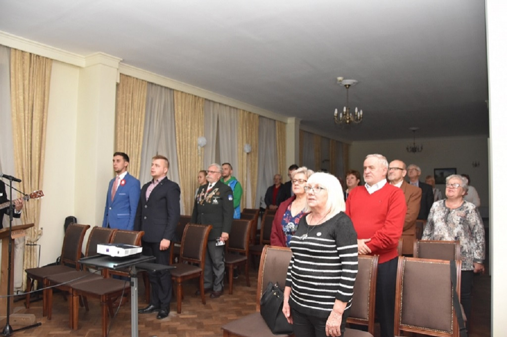 Patriotyczne śpiewanie w Olandii
