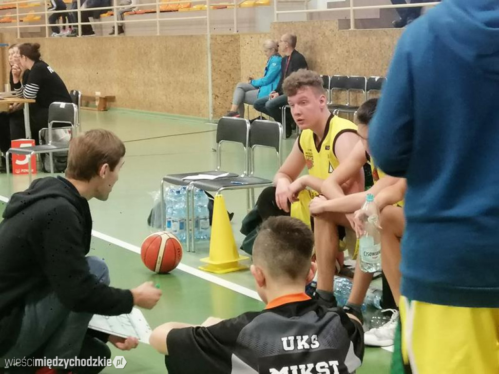 Przegrana UKS MIKST z poznańską Pyrą