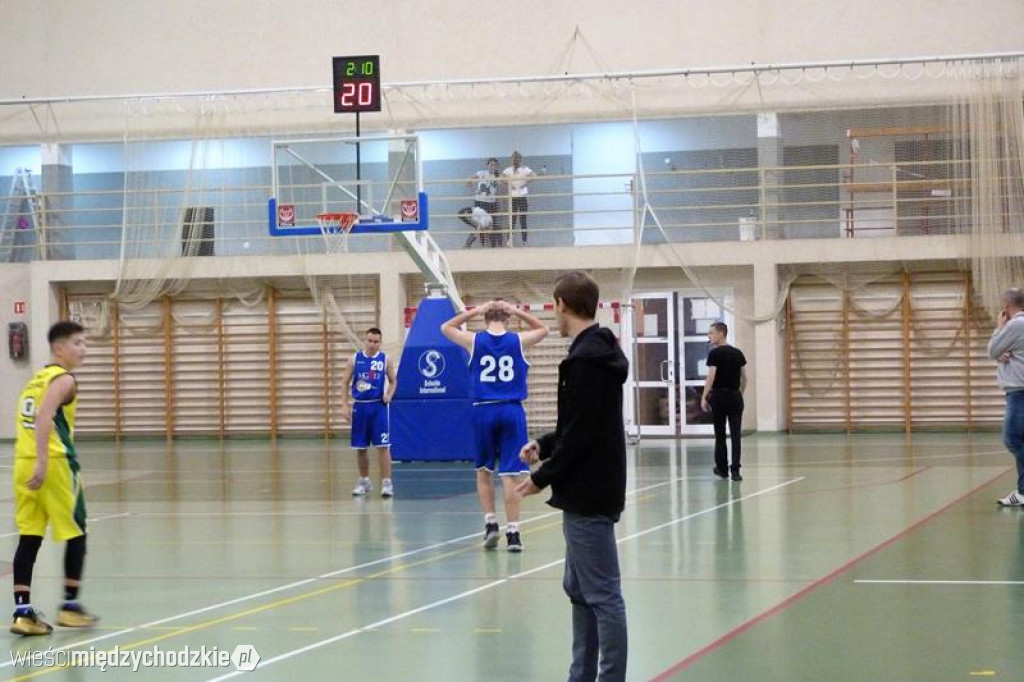 Przegrana UKS MIKST z poznańską Pyrą