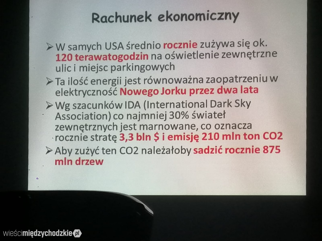  Odzyskać noc utraconą- zanieczyszczenie nieba światłem