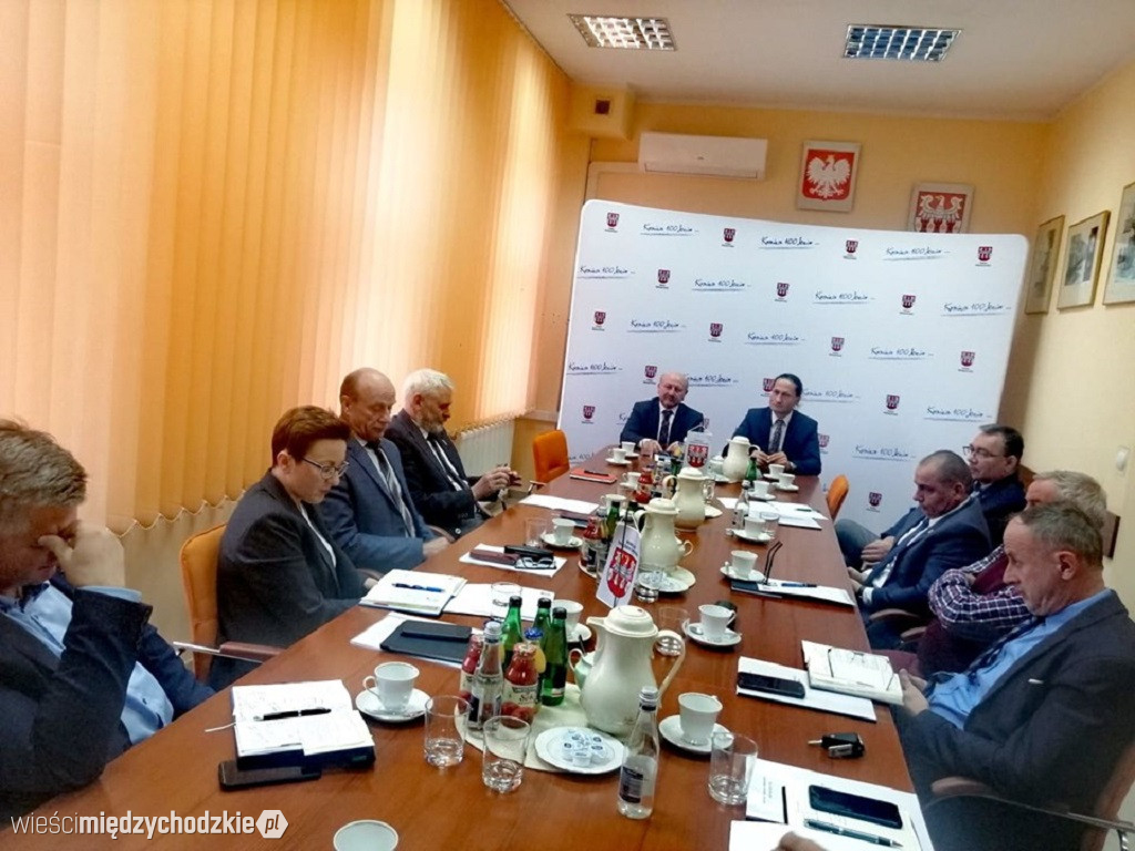 Spotkanie samorządowców w starostwie powiatowym