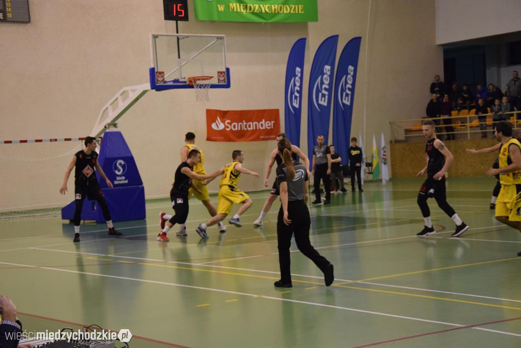 Sokół Międzychód wygrywa derby Wielkopolski