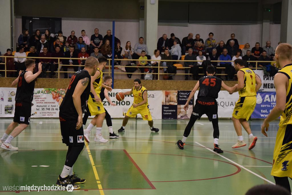 Sokół Międzychód wygrywa derby Wielkopolski