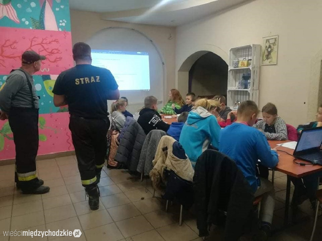 Młodzi strażacy w Chrzypsku Wielkim po egzminie