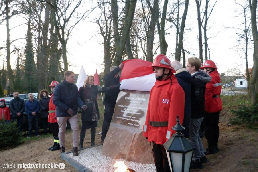 Obelisk pamięci Konstantego Chłapowskiego odsłonięty