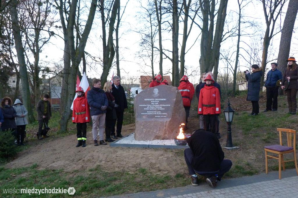 Obelisk pamięci Konstantego Chłapowskiego odsłonięty