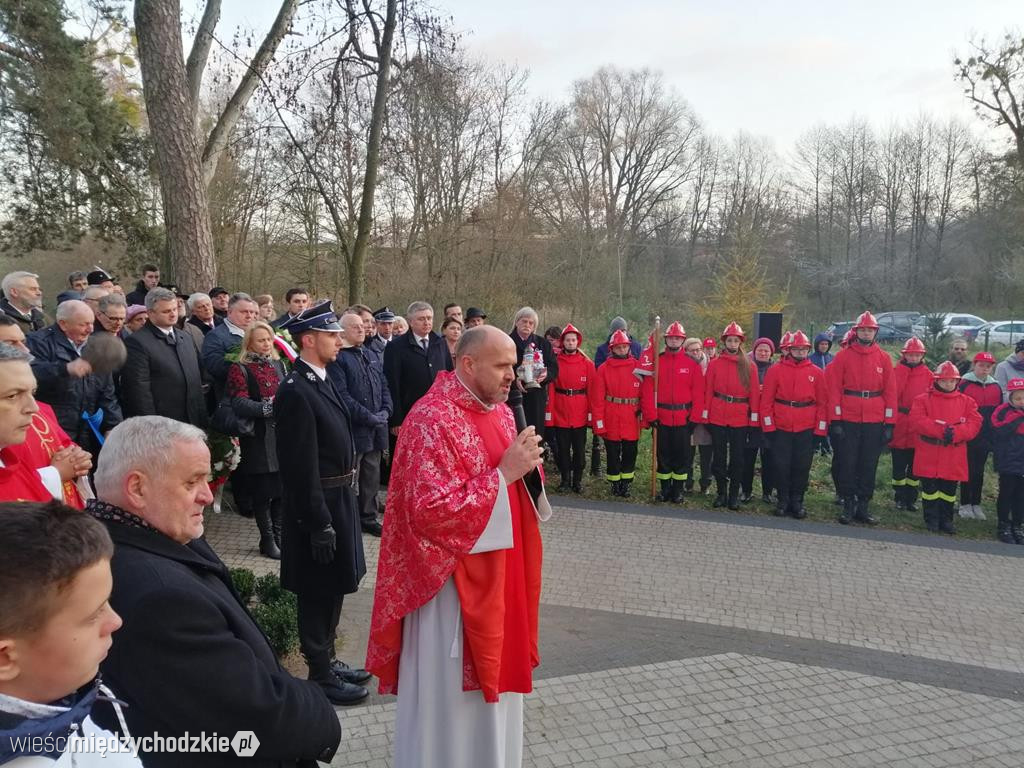 Obelisk pamięci Konstantego Chłapowskiego odsłonięty