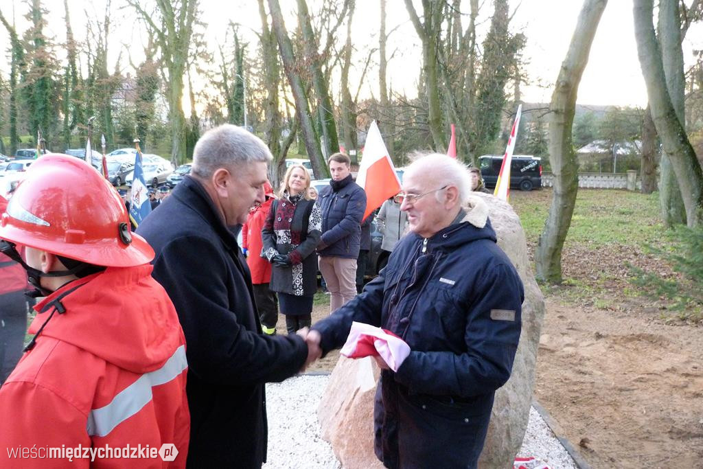 Obelisk pamięci Konstantego Chłapowskiego odsłonięty
