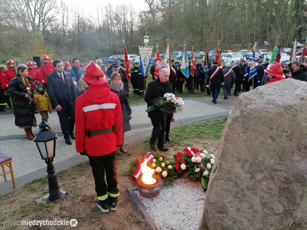 Obelisk pamięci Konstantego Chłapowskiego odsłonięty