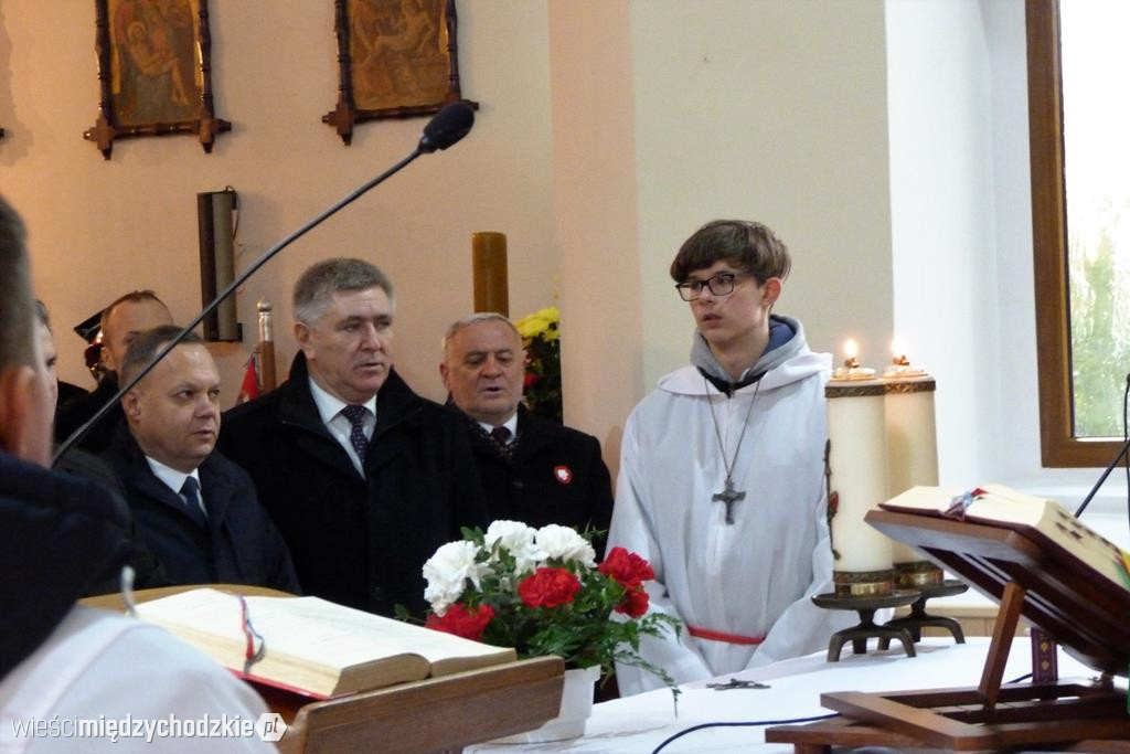 Obelisk pamięci Konstantego Chłapowskiego odsłonięty