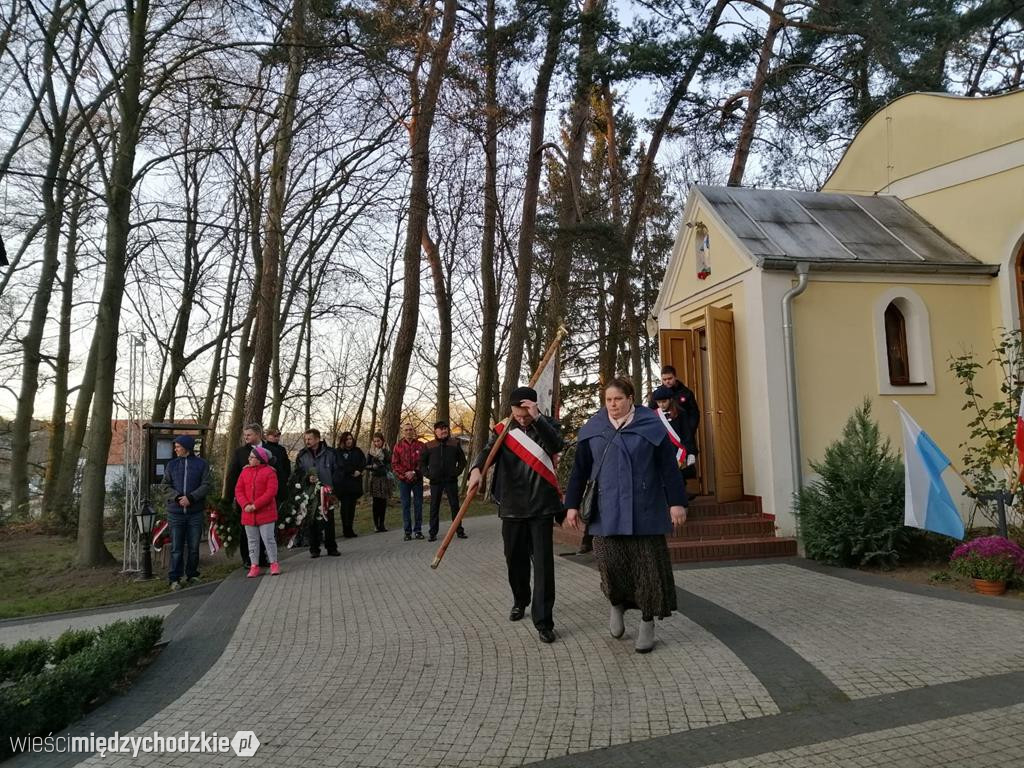 Obelisk pamięci Konstantego Chłapowskiego odsłonięty