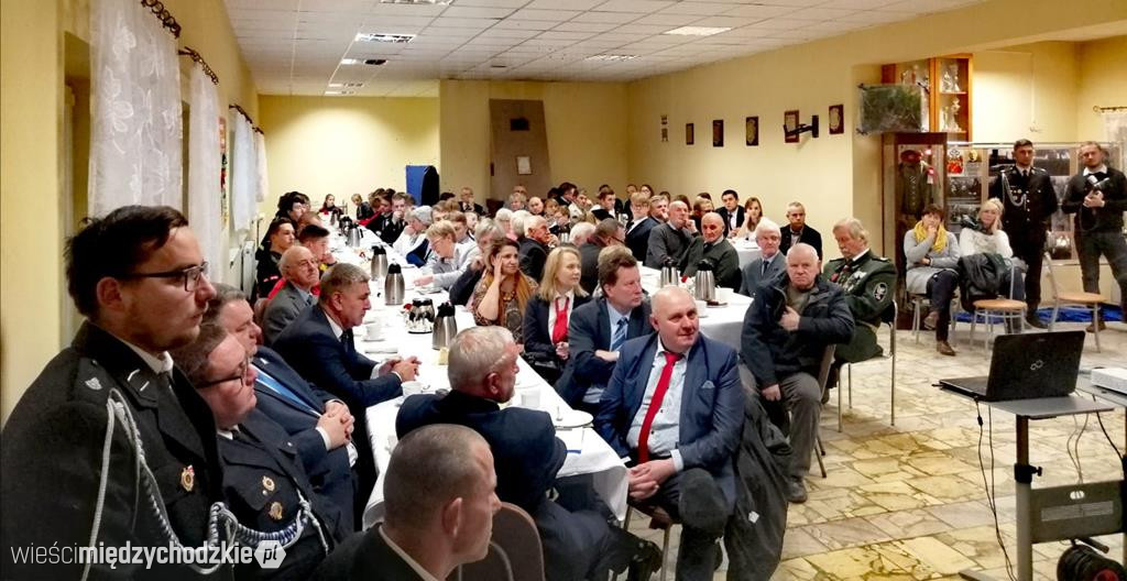Obelisk pamięci Konstantego Chłapowskiego odsłonięty