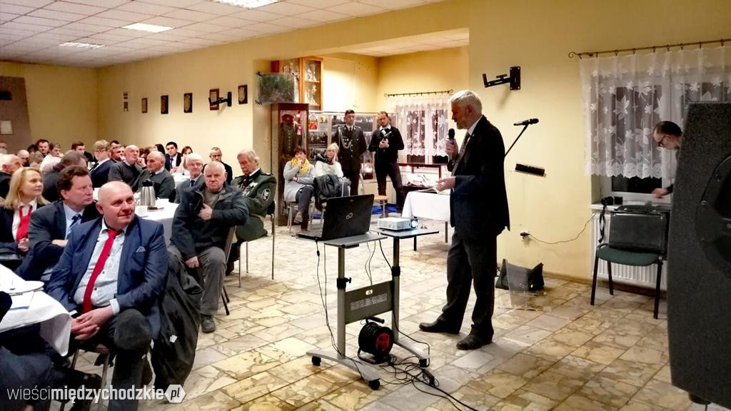 Obelisk pamięci Konstantego Chłapowskiego odsłonięty