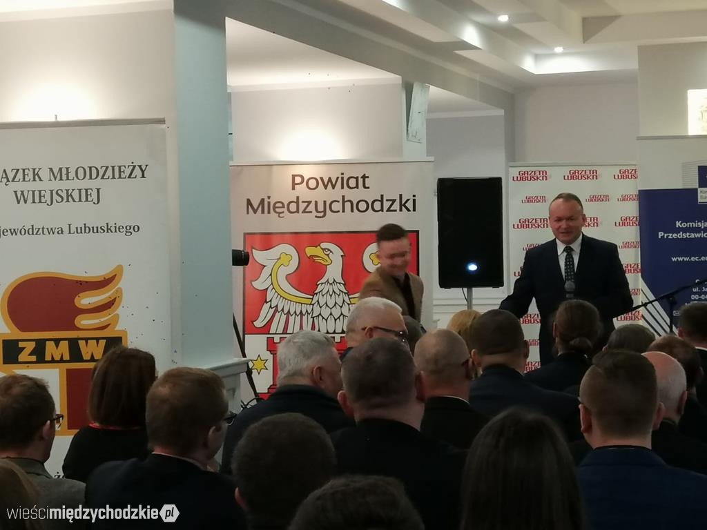 Europejska Akademiia Młodych Liderów Wsi
