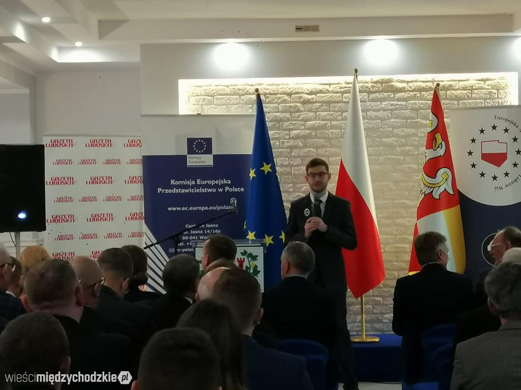 Europejska Akademiia Młodych Liderów Wsi