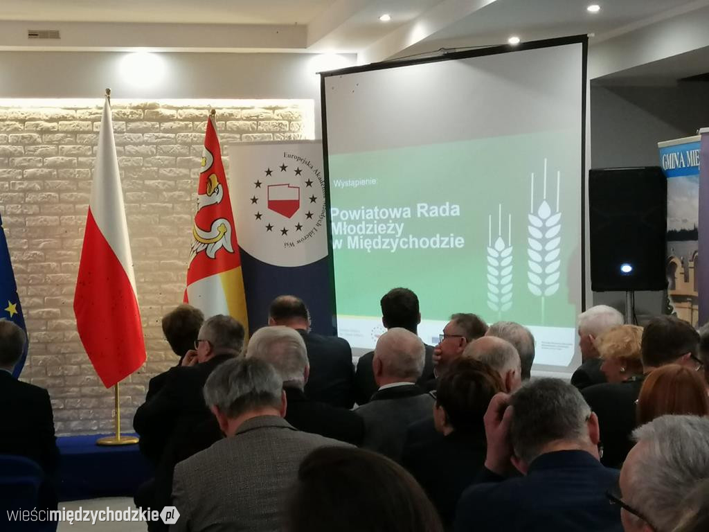Europejska Akademiia Młodych Liderów Wsi