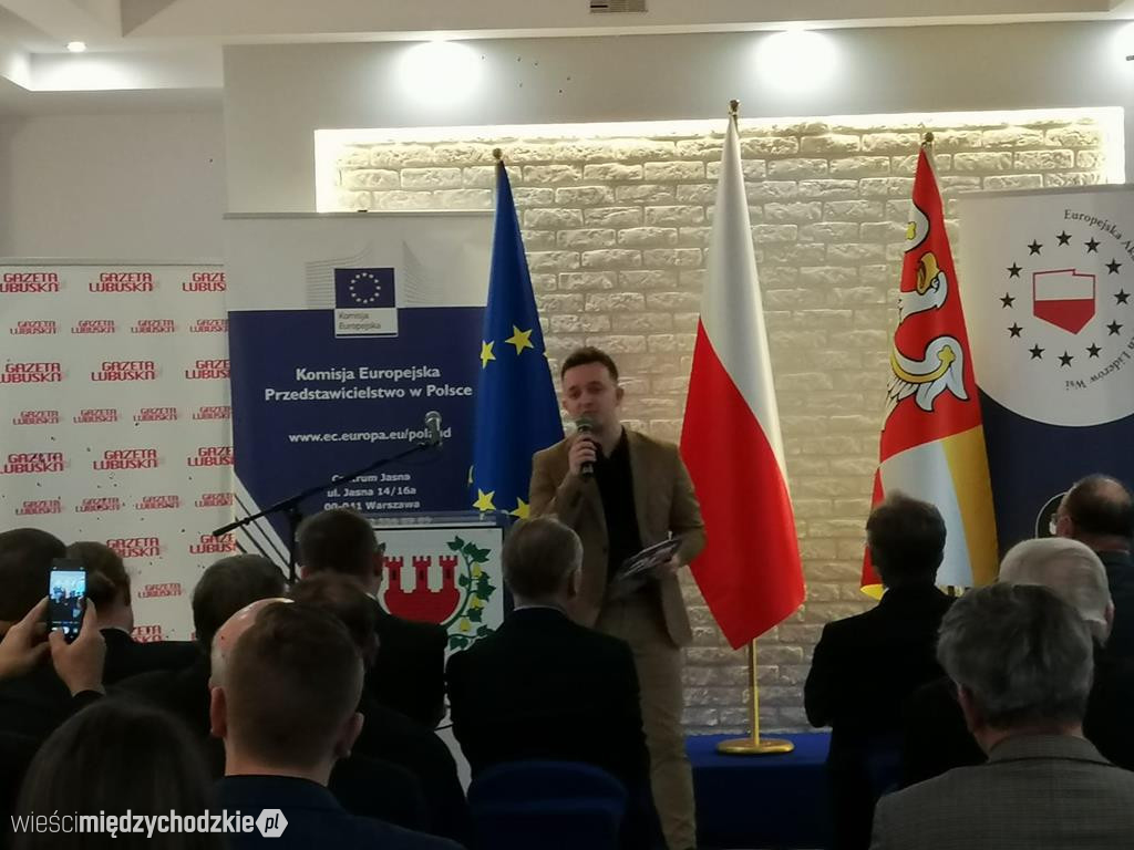 Europejska Akademiia Młodych Liderów Wsi