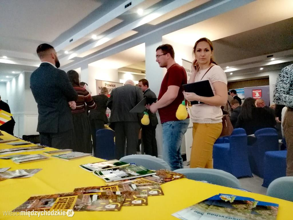 Europejska Akademiia Młodych Liderów Wsi