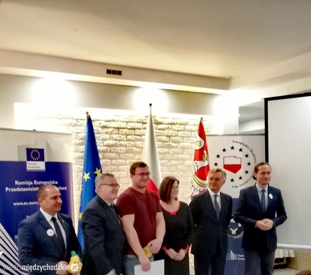Europejska Akademiia Młodych Liderów Wsi