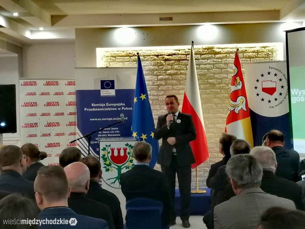 Europejska Akademiia Młodych Liderów Wsi