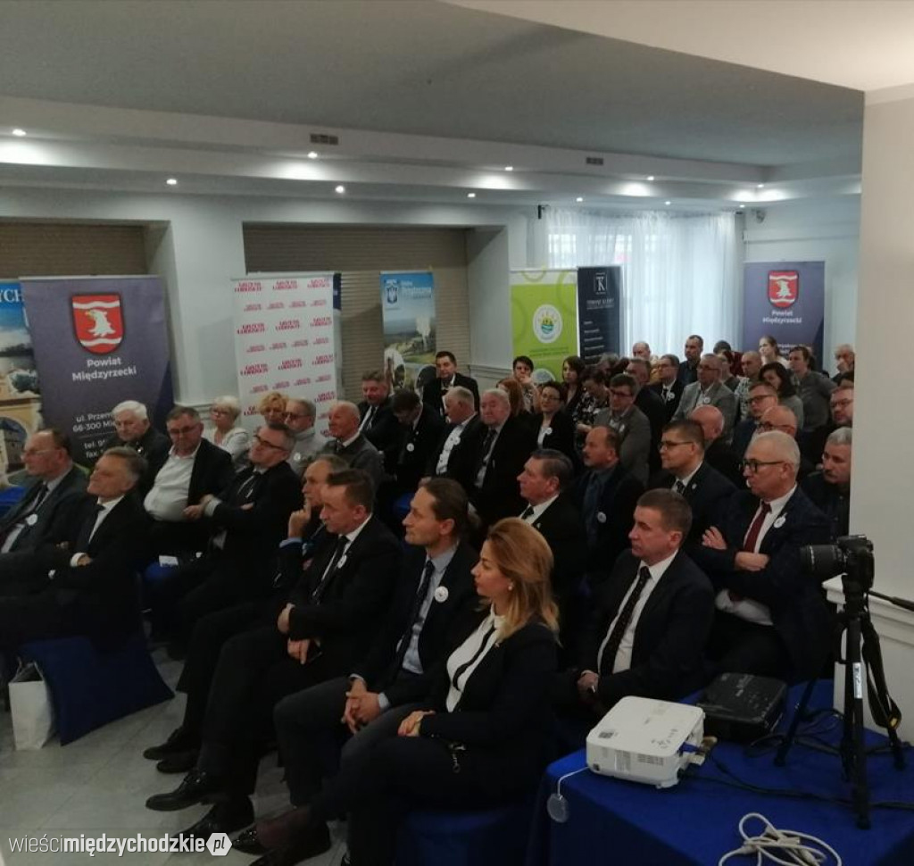 Europejska Akademiia Młodych Liderów Wsi
