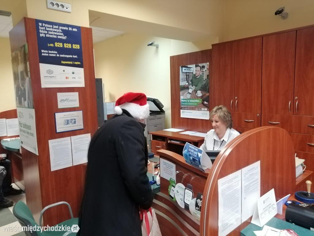 Burmistrz Międzychodu wcielił się w rolę Mikołaja