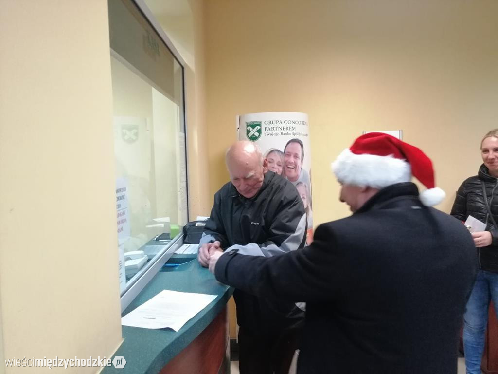 Burmistrz Międzychodu wcielił się w rolę Mikołaja