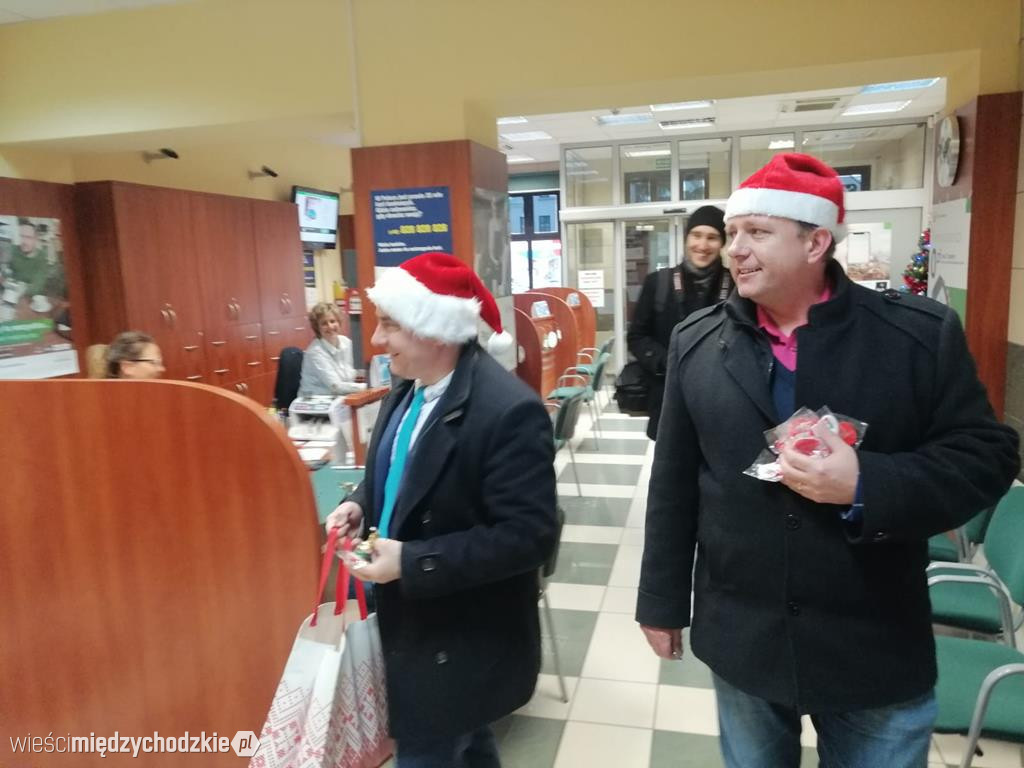 Burmistrz Międzychodu wcielił się w rolę Mikołaja