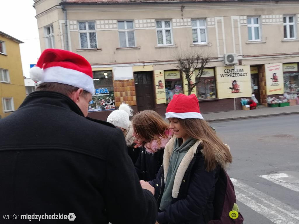 Burmistrz Międzychodu wcielił się w rolę Mikołaja