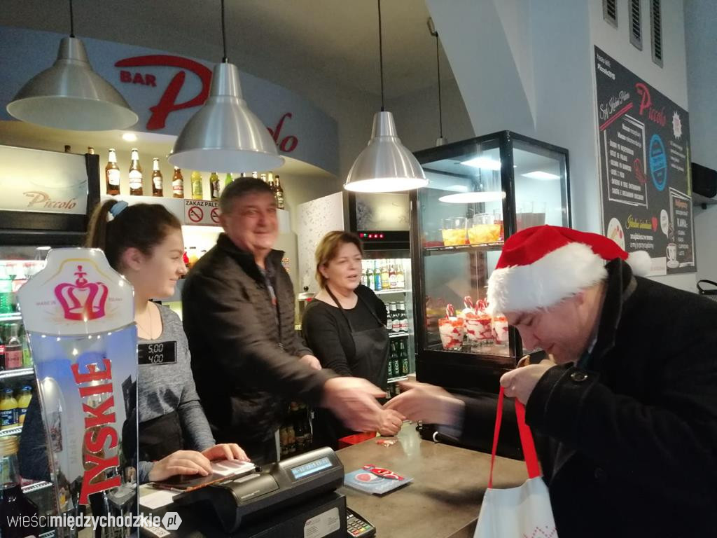 Burmistrz Międzychodu wcielił się w rolę Mikołaja