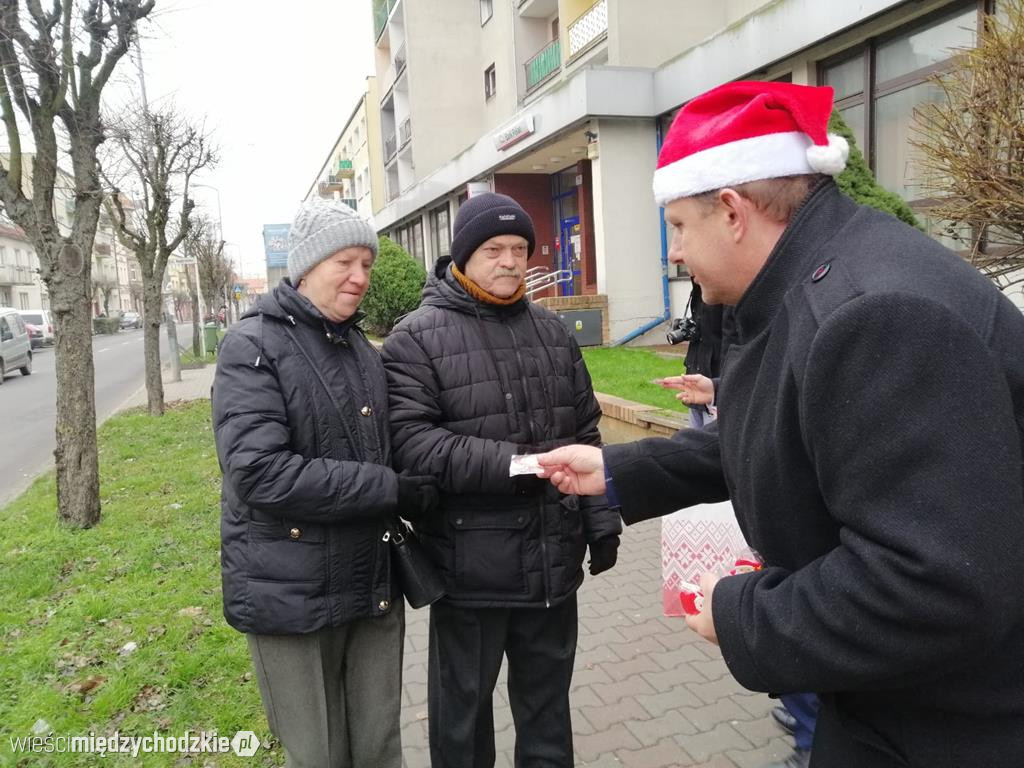 Burmistrz Międzychodu wcielił się w rolę Mikołaja