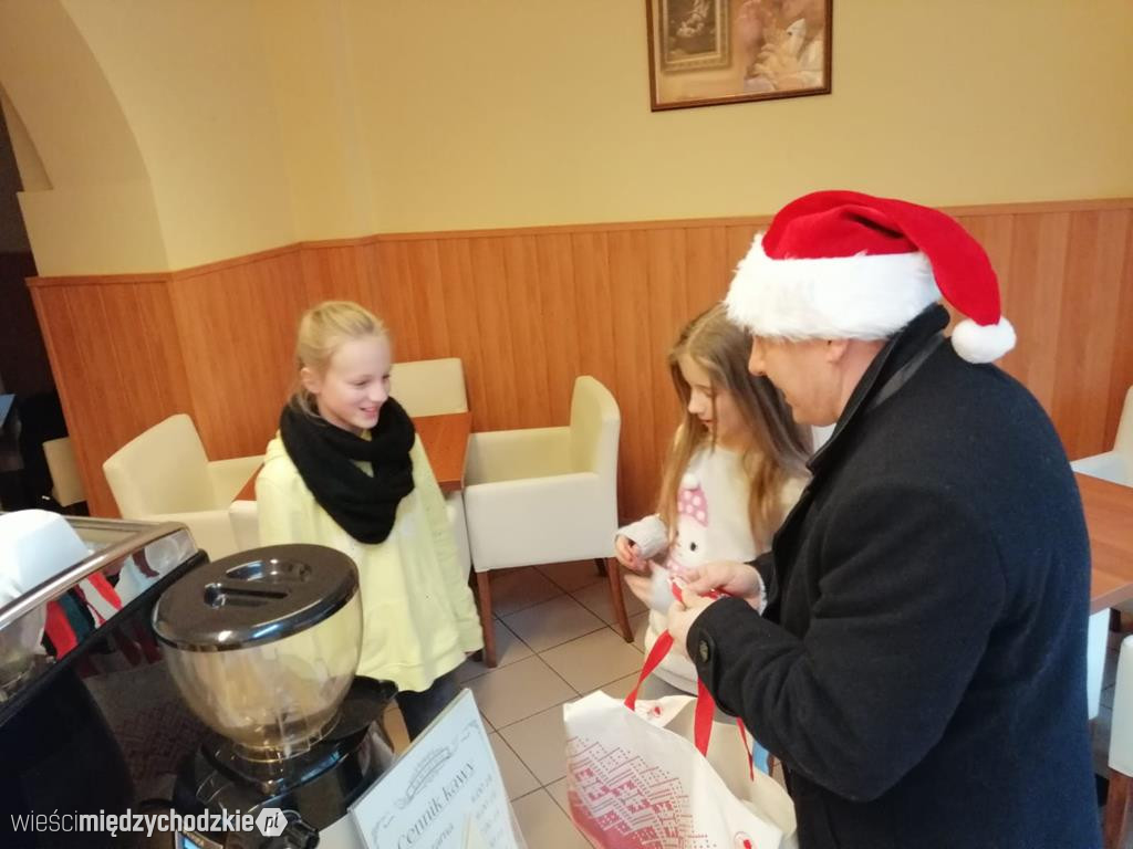Burmistrz Międzychodu wcielił się w rolę Mikołaja