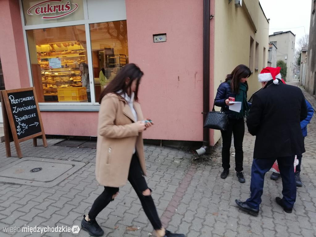 Burmistrz Międzychodu wcielił się w rolę Mikołaja