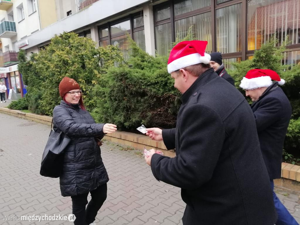 Burmistrz Międzychodu wcielił się w rolę Mikołaja
