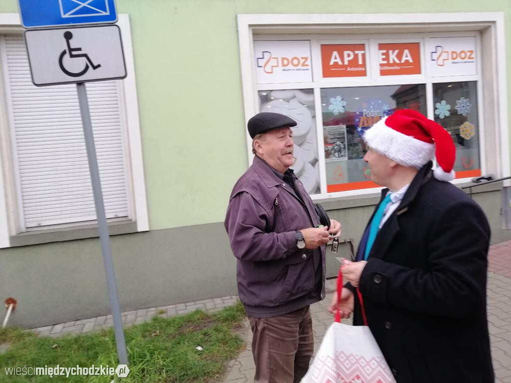 Burmistrz Międzychodu wcielił się w rolę Mikołaja
