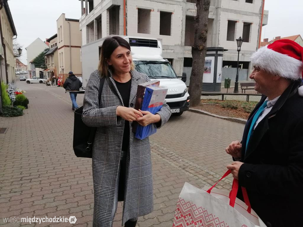 Burmistrz Międzychodu wcielił się w rolę Mikołaja