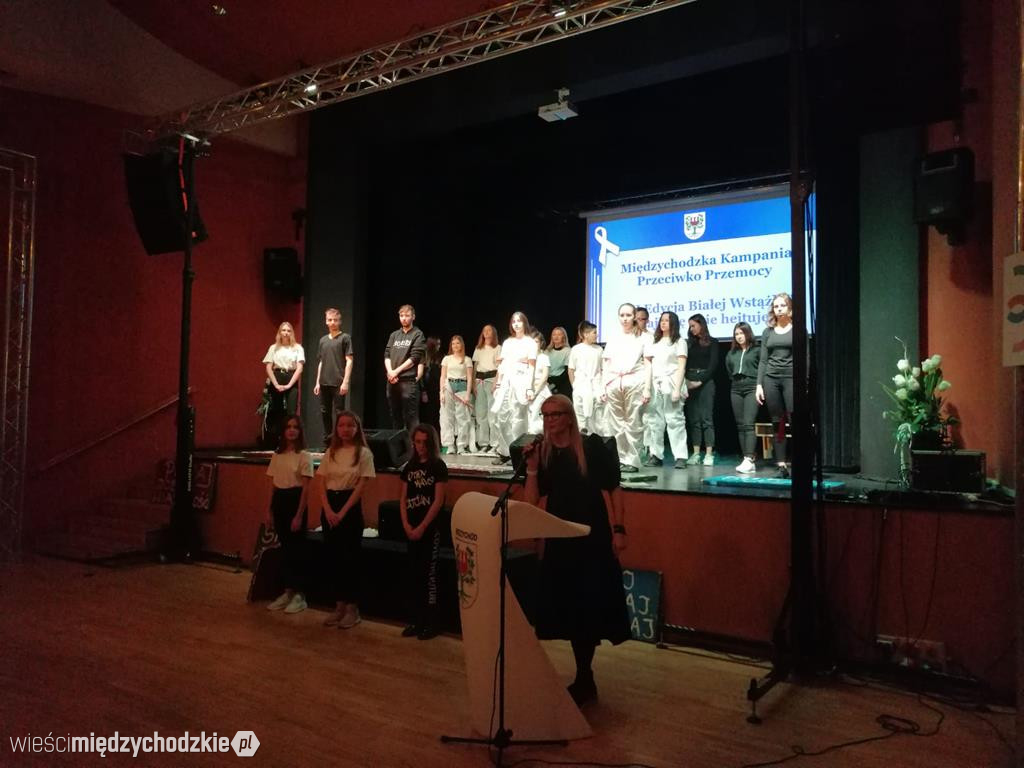 Lajkuję - nie hejtuję. Kampania Przeciwko Przemocy