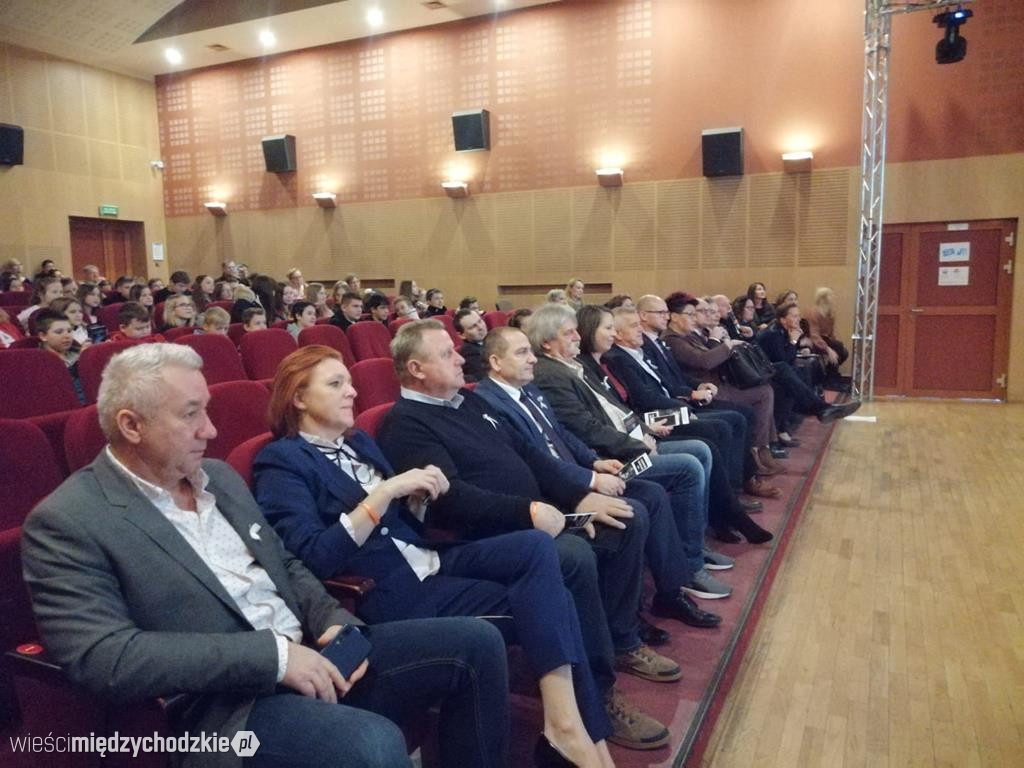 Lajkuję - nie hejtuję. Kampania Przeciwko Przemocy