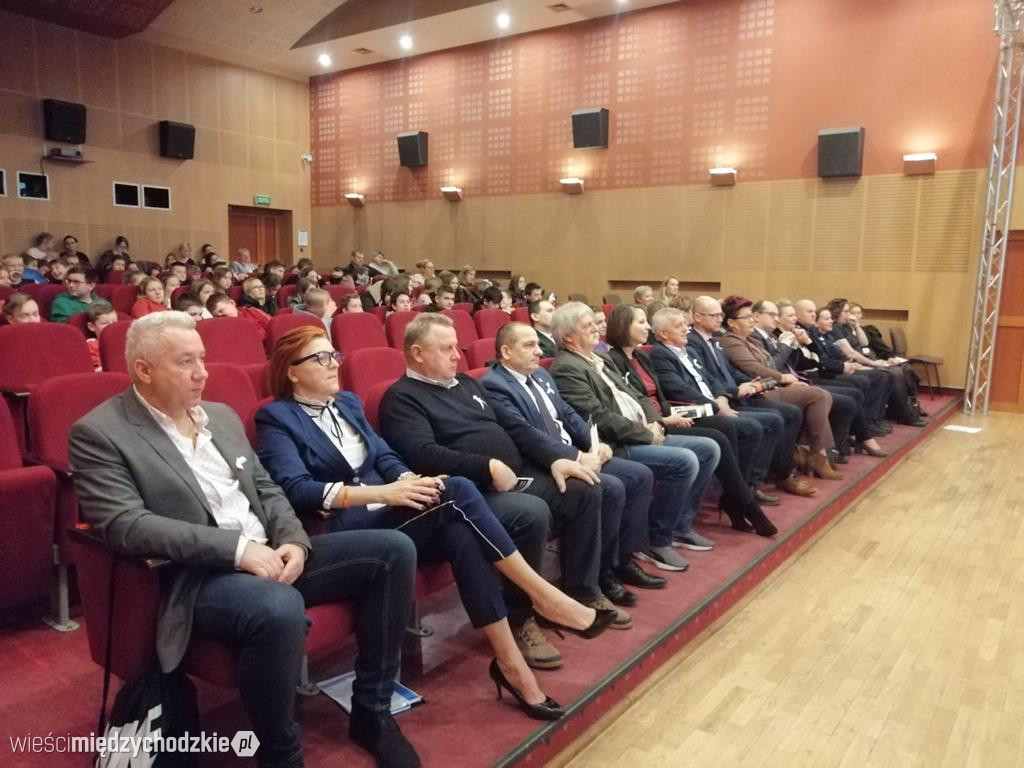 Lajkuję - nie hejtuję. Kampania Przeciwko Przemocy