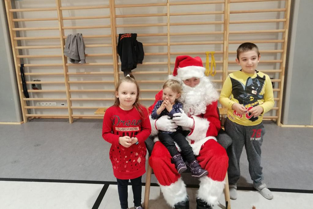 Mikołajkowe gry i zabawy w Sierakowie
