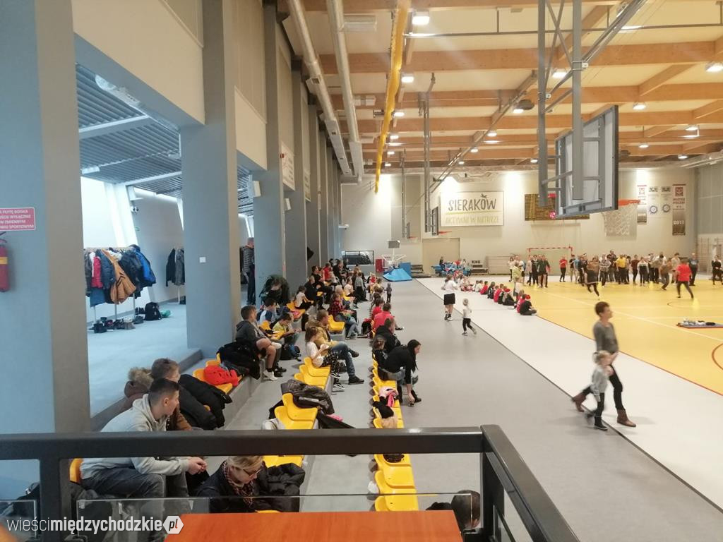 Mikołajkowe gry i zabawy w Sierakowie