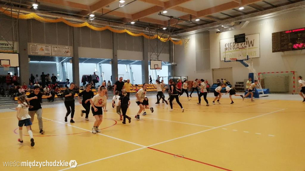 Mikołajkowe gry i zabawy w Sierakowie