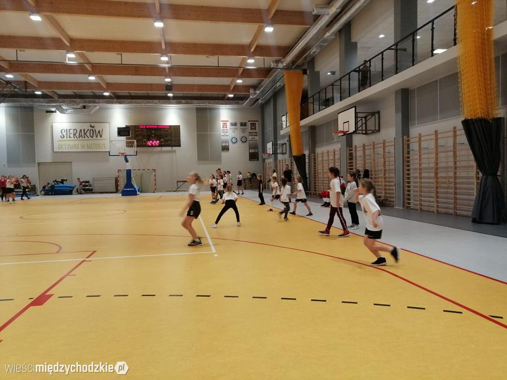 Mikołajkowe gry i zabawy w Sierakowie