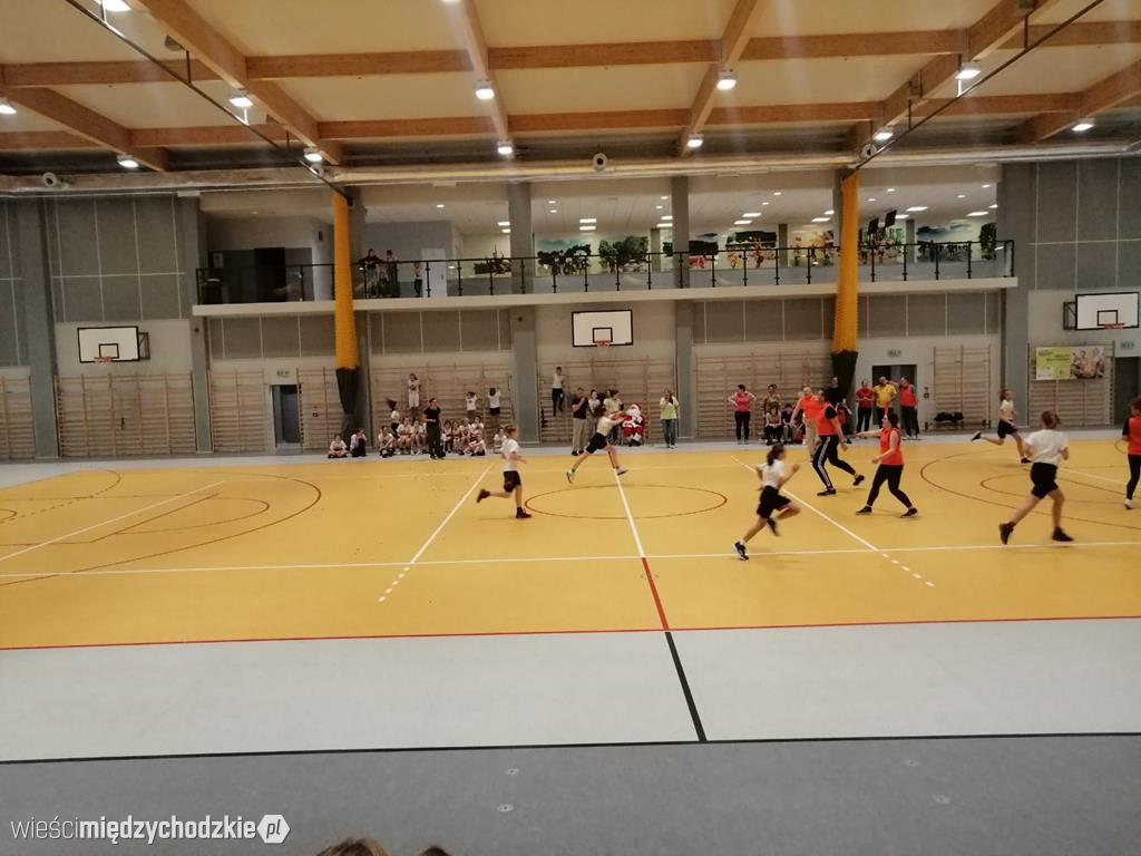 Mikołajkowe gry i zabawy w Sierakowie