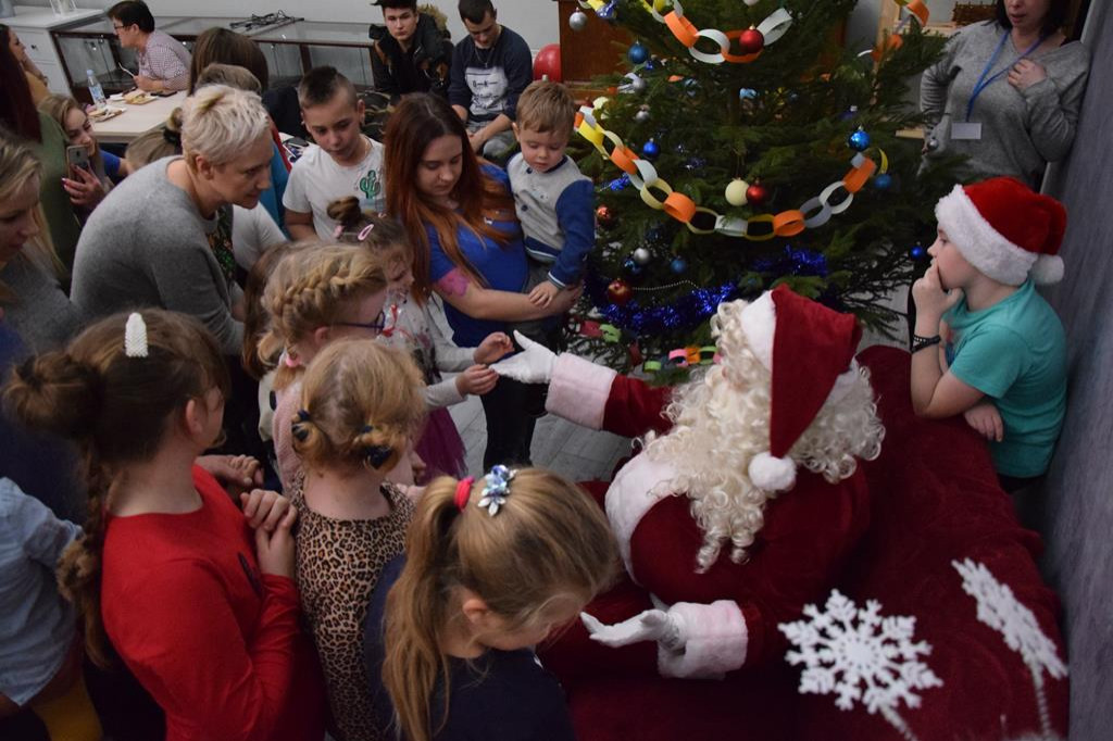 Festyn charytatywny dla Karoliny Kwiecińskiej