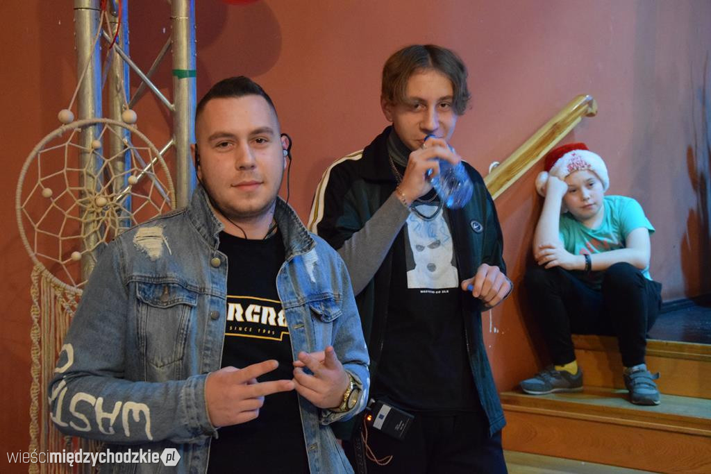 Festyn charytatywny dla Karoliny Kwiecińskiej