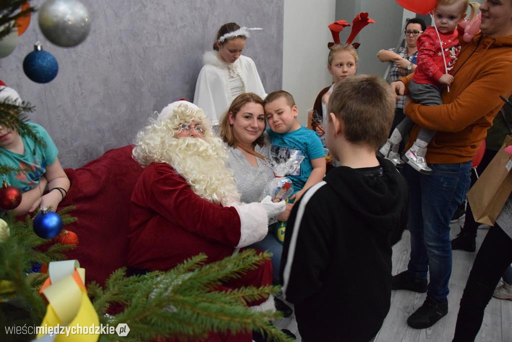 Festyn charytatywny dla Karoliny Kwiecińskiej